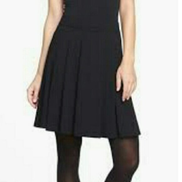 EILEEN FISHER STRETCH JERSEY KNIT PLEATED A-LINE SHORT SKIRT BLACK sz S